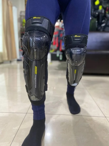 Ones Again Наколенники Carbon Fiber Force в Рязани